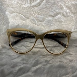 Oversized Cat Eye Glasses